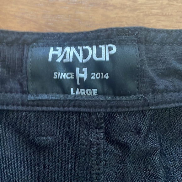 Handup Shorts - Picture 5 of 6